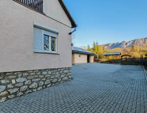 Eladó családi ház, Bélapátfalva 6 szoba 209 m² 84.9 M Ft