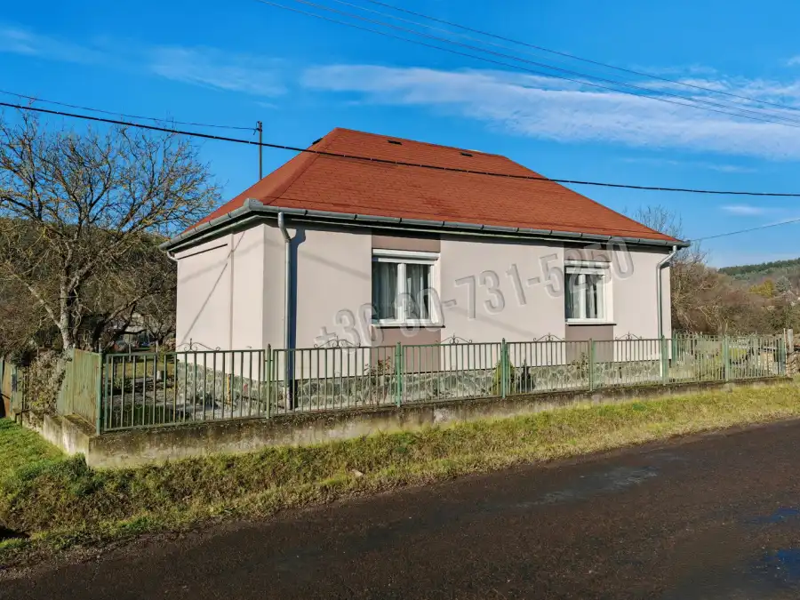 eladó családi ház, Egerbocs